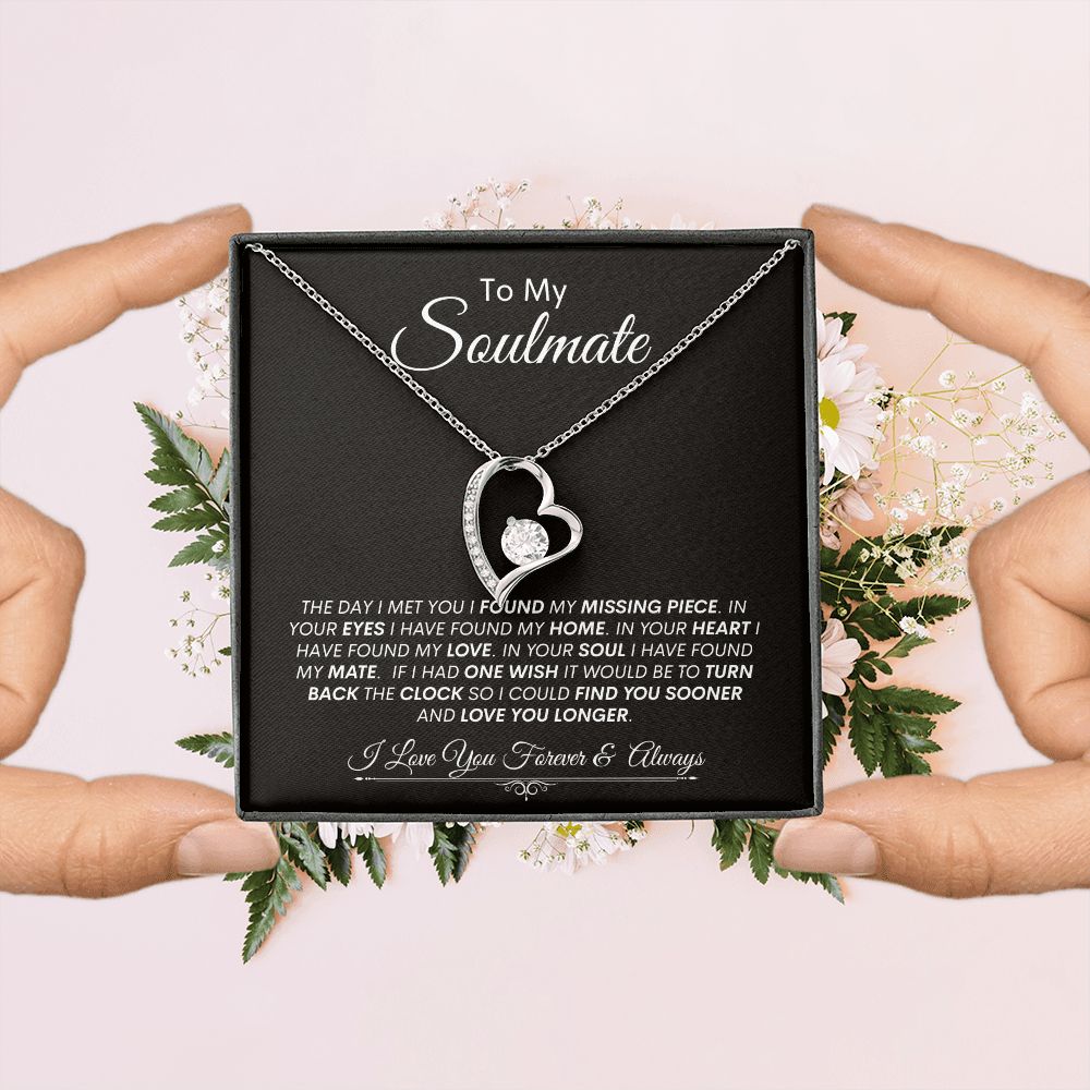 Soulmate I Found My Missing Piece -- Forever Love Necklace