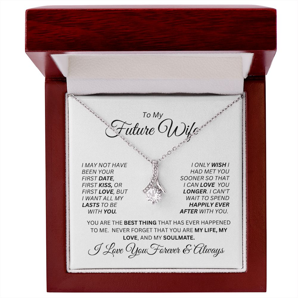Future Wife - Alluring Beauty Necklace